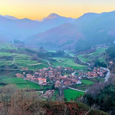Casa vacanze El Molino De Leyte - Charming Riverside In Carmona, Cantabria Carmona (Cantabria)