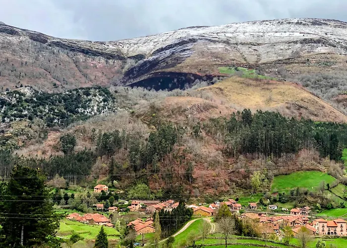 El Molino De Leyte - Charming Riverside In Carmona, Cantabria Hébergement de vacances *